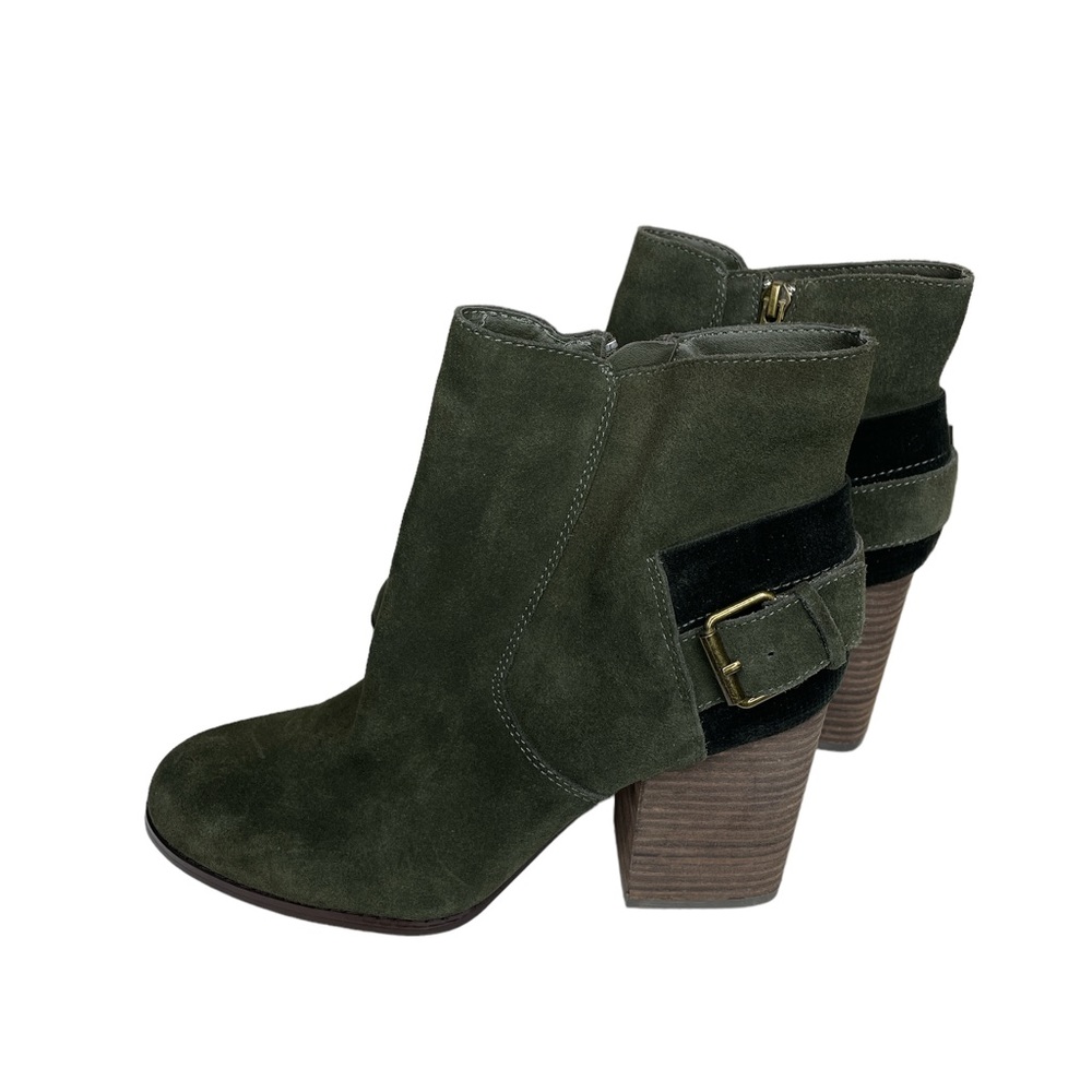 Sbicca Lorenza forest green suede ankle booties